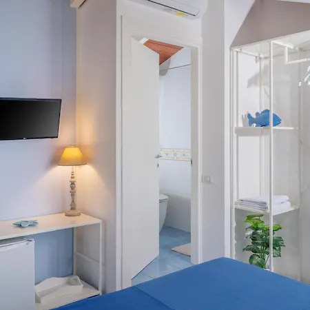 ゲストハウス La Torretta 3*